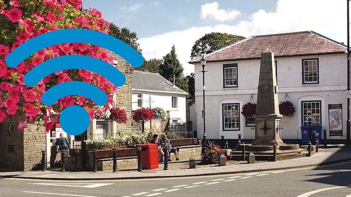 Free WiFi network installed in Lampeter town centre cambriannews.co.uk